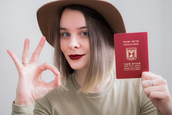 Girl with an Israeli passport